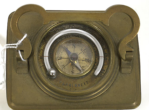 FRENCH CARRIAGE CLOCK PLUS, Top view.